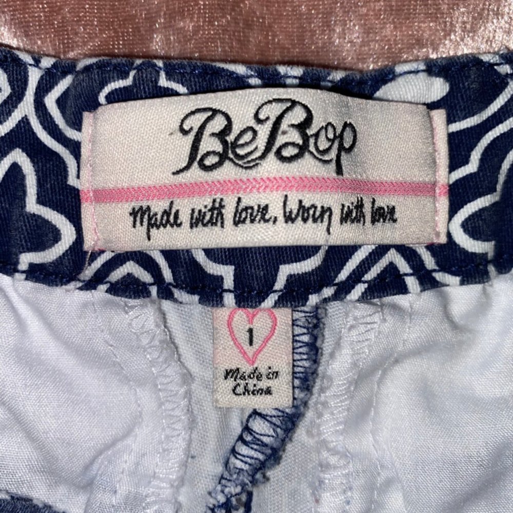 Patterned Shorts - Picture 3 of 3